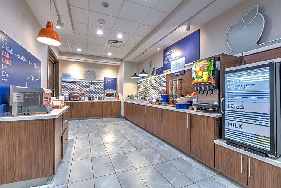 Holiday Inn Express & Suites - Dallas Plano North By IHG