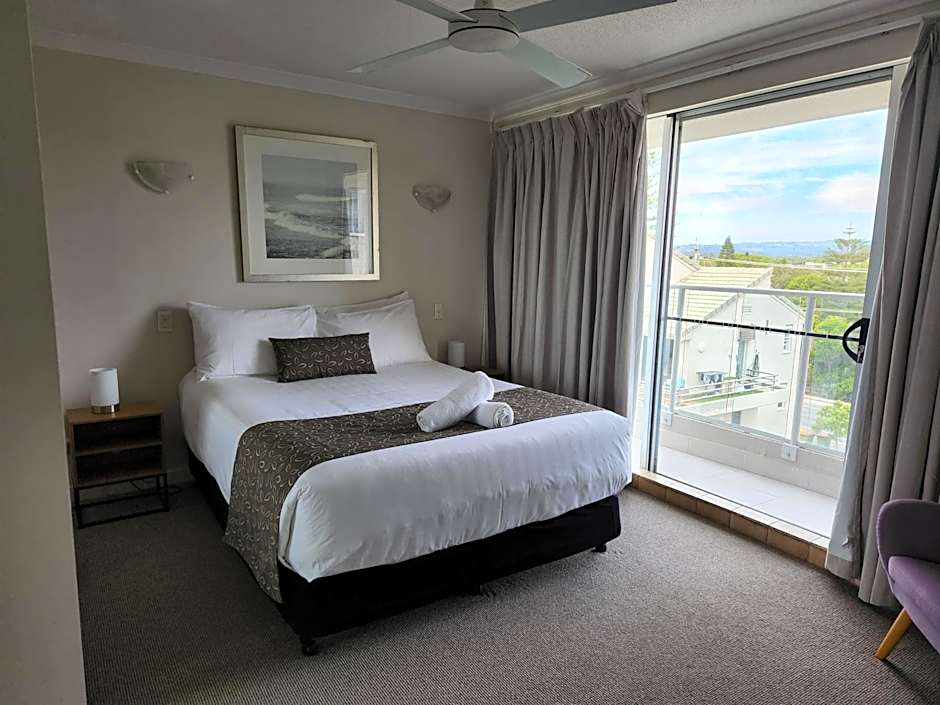 Pacific Surf Absolute Beachfront Apartments