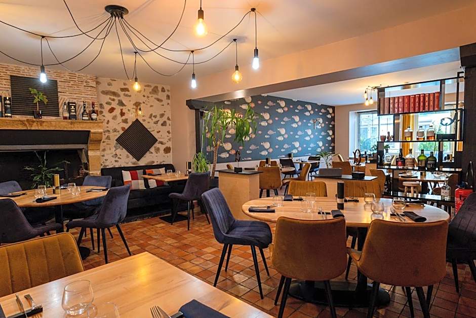 Logis Hôtel Restaurant La Châtellenie