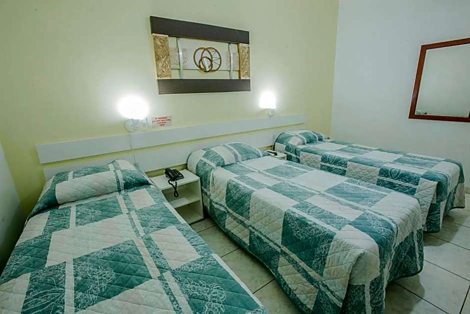 Foz Presidente Economic Hotel