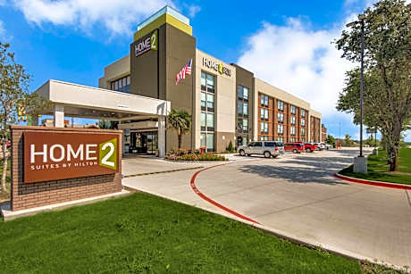 Home2 Suites by Hilton DFW Airport South/Irving