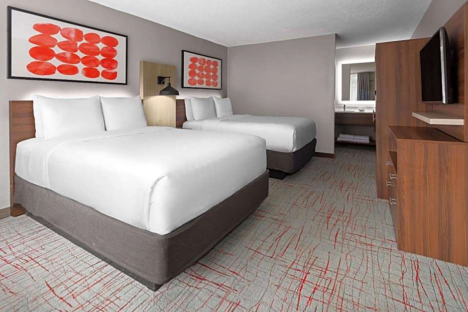 Hawthorn Extended Stay by Wyndham Columbia / Ft. Jackson
