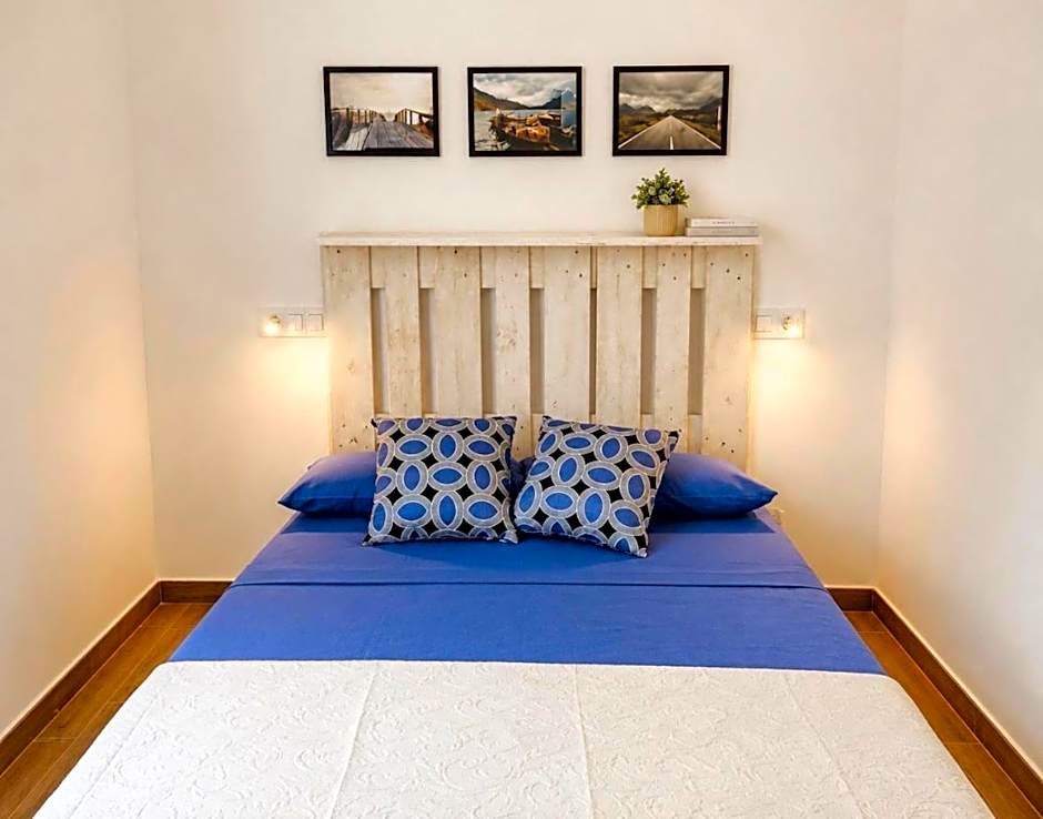 Hostal Ciempozuelos, Parque Warner y Madrid
