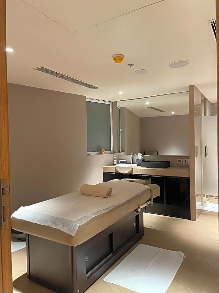 Courtyard by Marriott Nashik