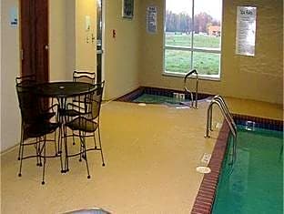 Holiday Inn Express & Suites Malvern, an IHG Hotel