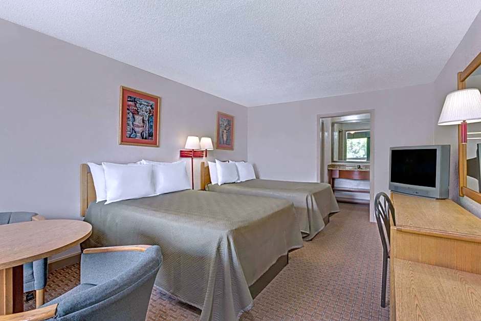 Travelodge by Wyndham Williamsburg Colonial Area