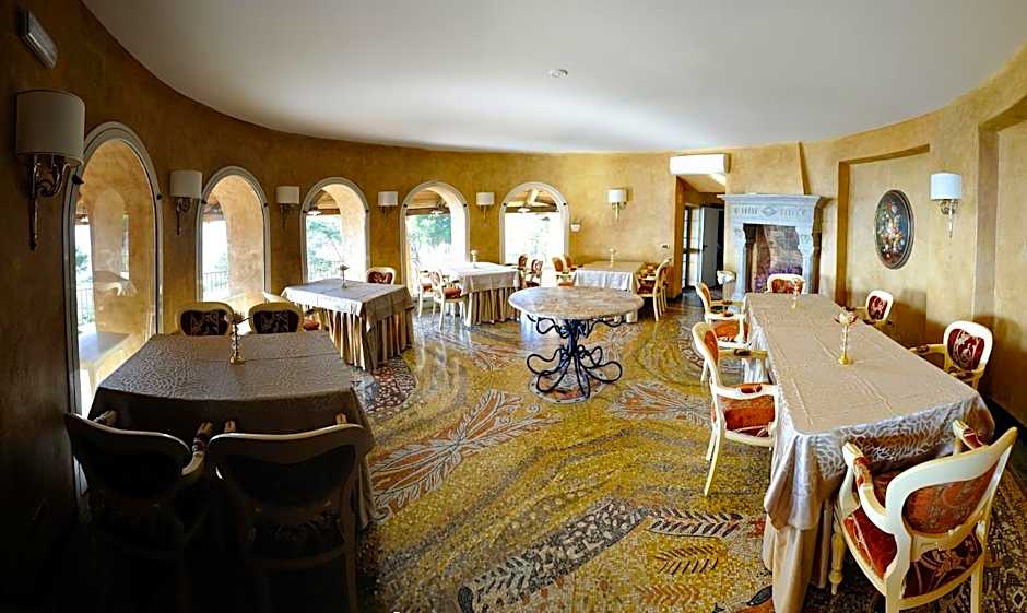 Hotel Porto Pirgos