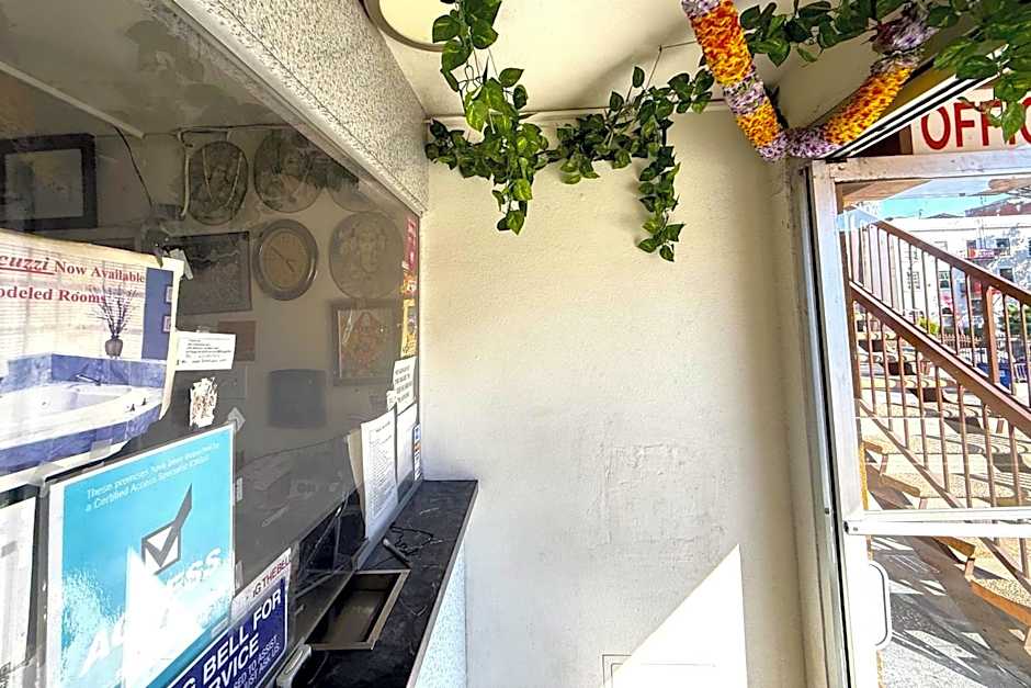 Travel Inn Downtown LA