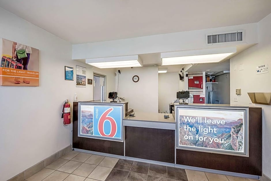 Motel 6-Winnemucca, NV