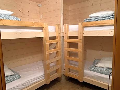 4-Bed Mixed Dormitory Room