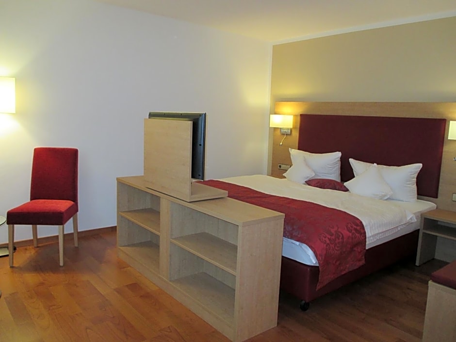 Hotel am Yachthafen