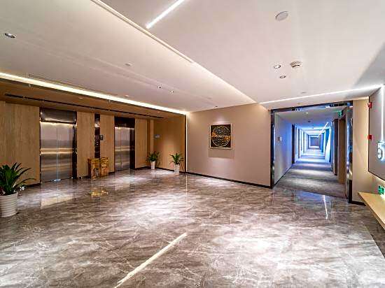 Flying Song Hotel(Ningbo Baihe Metro Station Caihong South Road Store)