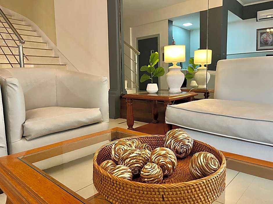 Alpino Hotel