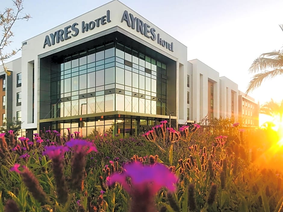 Ayres Hotel Chula Vista