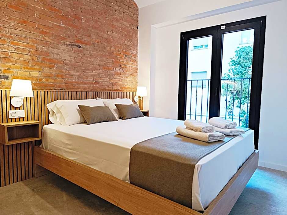 ARIQUS Fira Apartments
