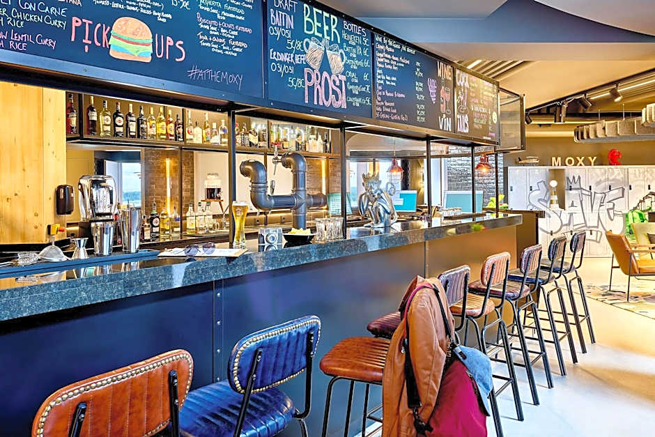 Moxy Luxembourg Airport