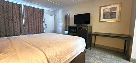 King Room - Non-Smoking