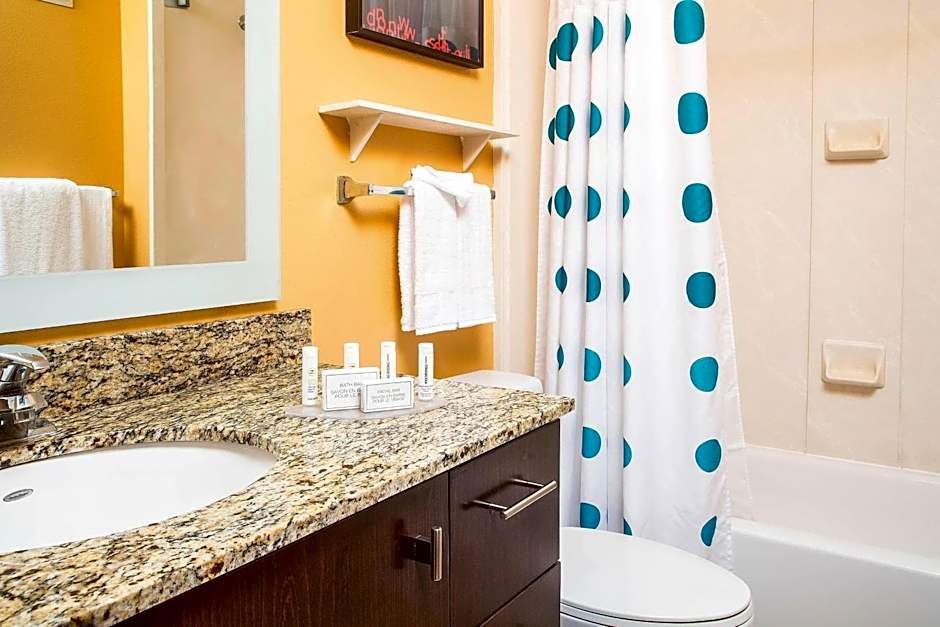 TownePlace Suites by Marriott Anaheim Maingate Near Angel Stadium