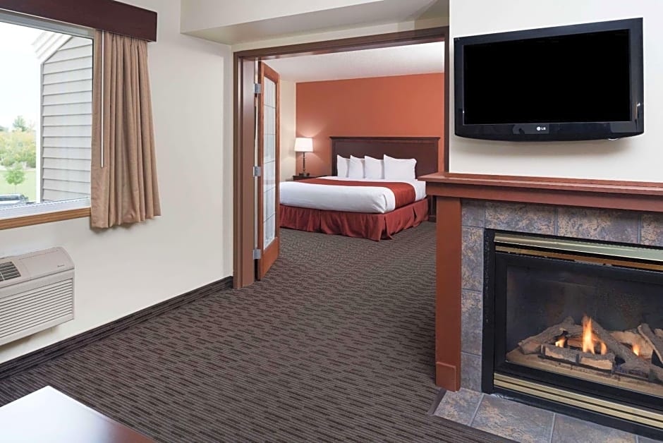 AmericInn by Wyndham Valley City - Conference Center