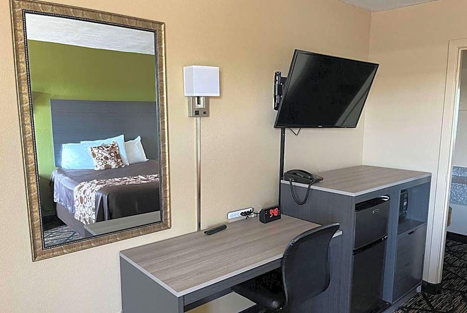 Travelodge by Wyndham Mansfield