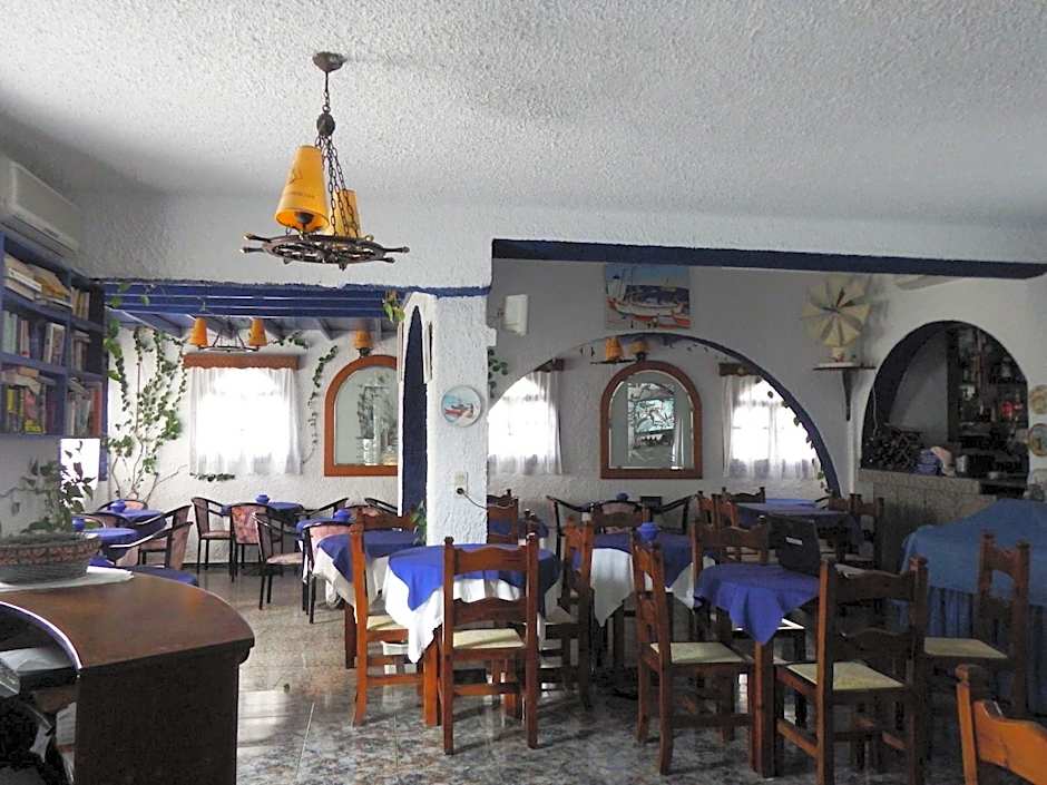 Hotel Porto Perissa