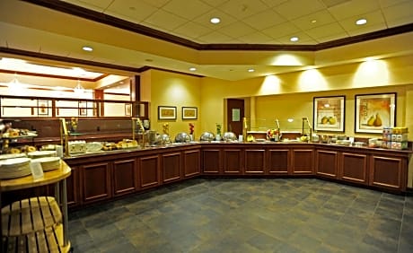 DoubleTree By Hilton Pittsburgh-Green Tree