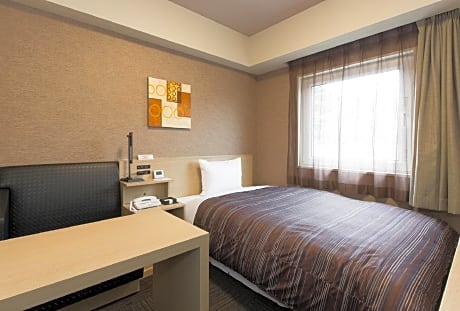 Standard Single Room - Non-Smoking