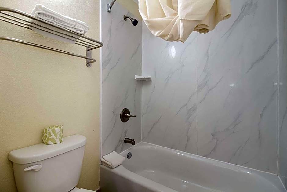 Suburban Studios Florence - Darlington