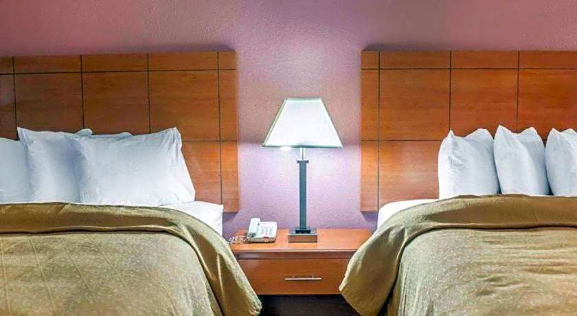 Quality Inn Marianna South