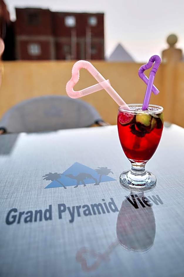 Grand Pyramid View Hotel