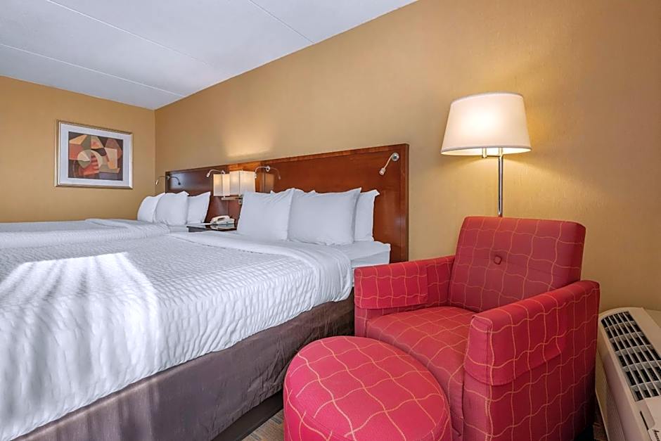 Clarion Hotel Conference Center on Lake Erie