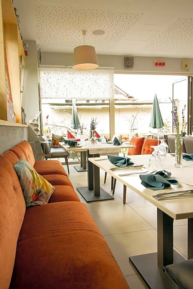 Malerwinkl Restaurant + Kunsthotel