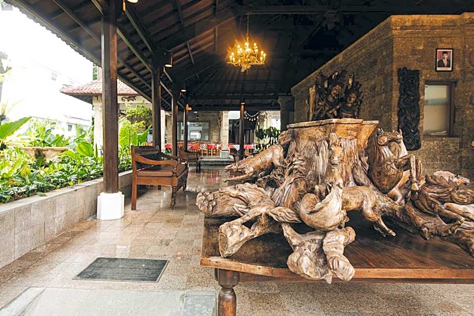 Sari Bunga Hotel - Legian, walking distance to Legian Beach