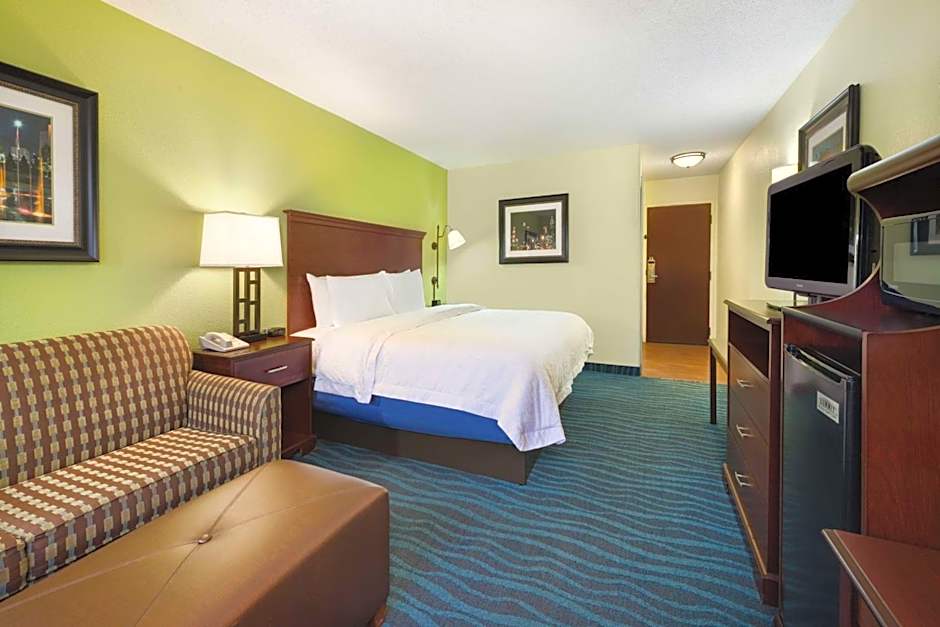 Hampton Inn By Hilton Atlanta-Perimeter Center