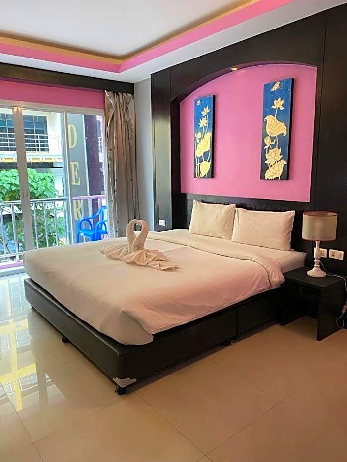 Lavender Hotel Patong, Phuket