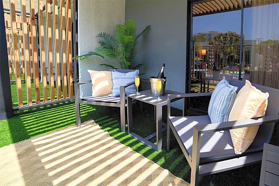 Hotel MdR Marina Del Rey- A DoubleTree By Hilton