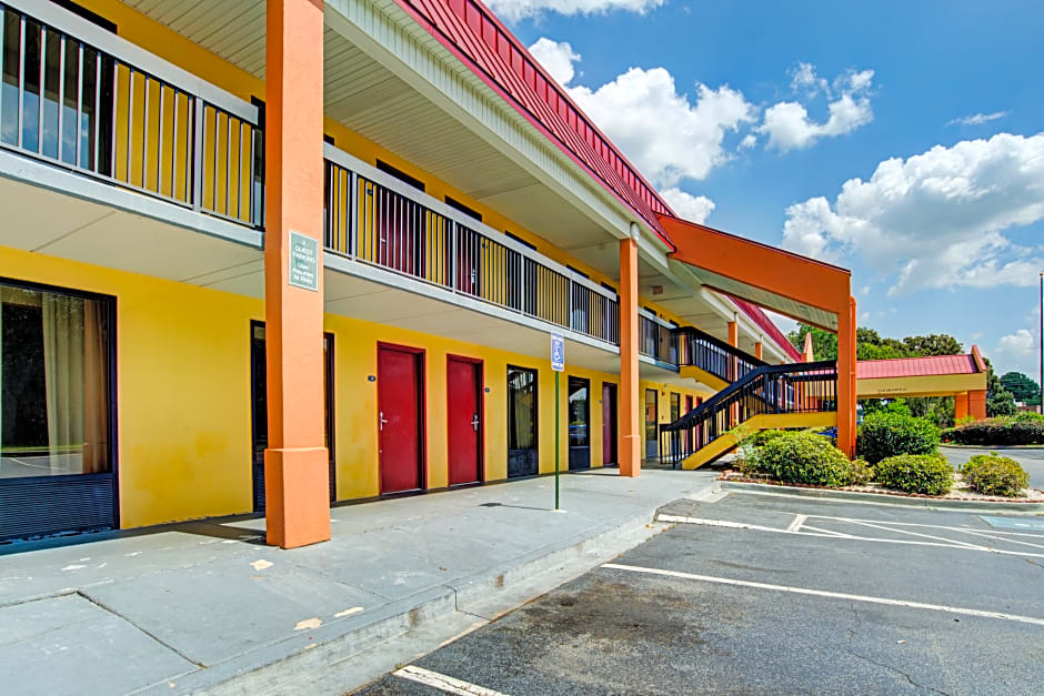 OYO Hotel Hinesville Oglethorpe