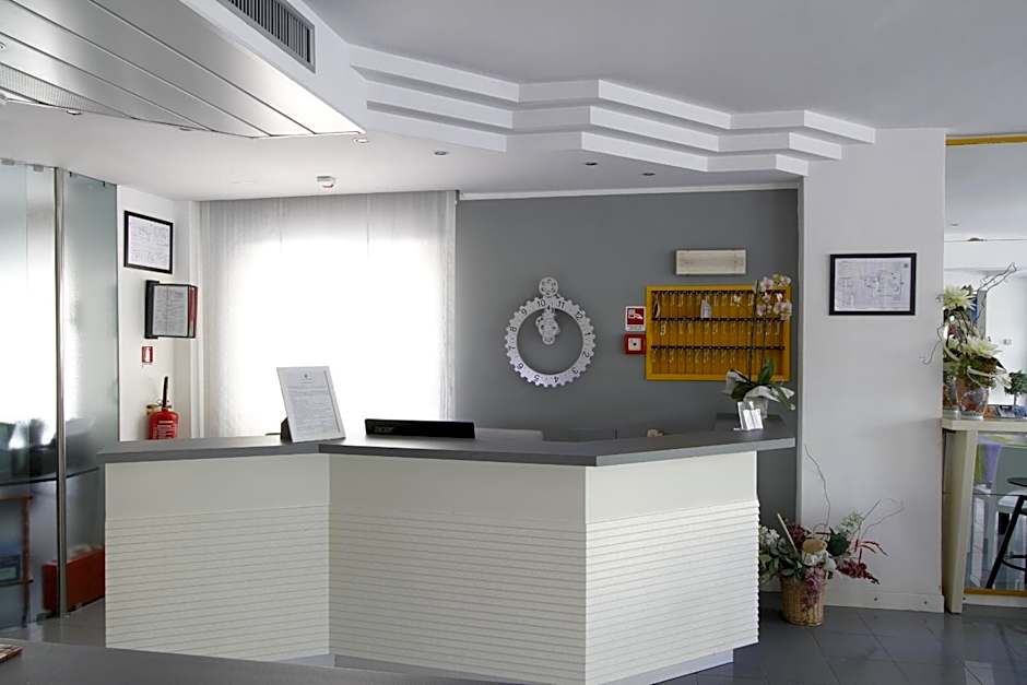 Hotel Desire'