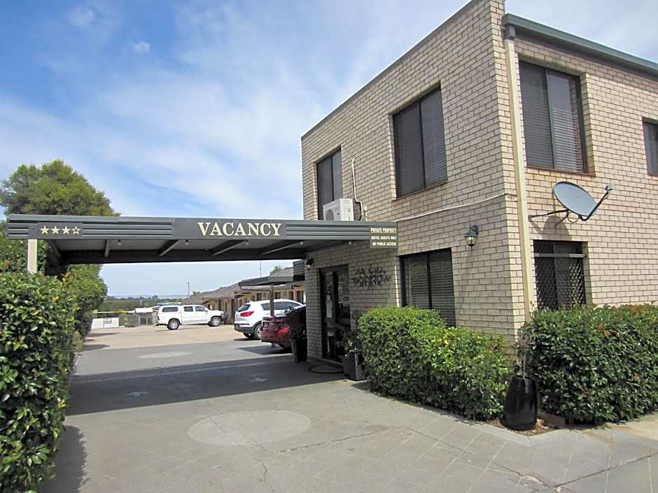 Cowra Crest Motel