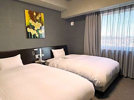 Comfort Twin Room - Smoking - Heated Tobacco Only