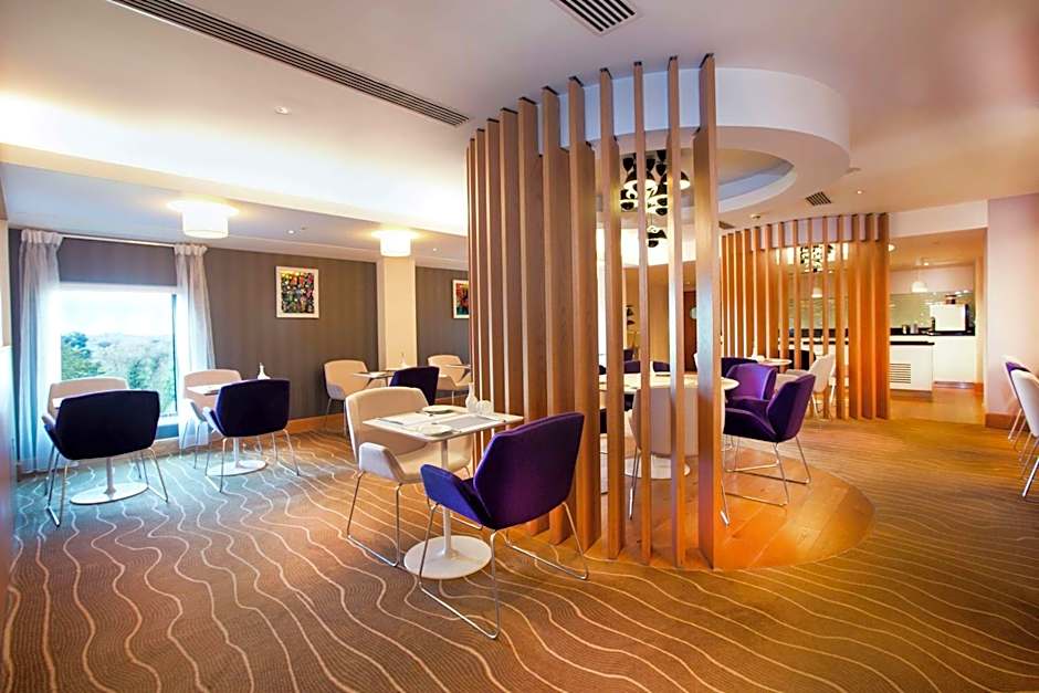 Hilton London Heathrow Airport Terminal 5