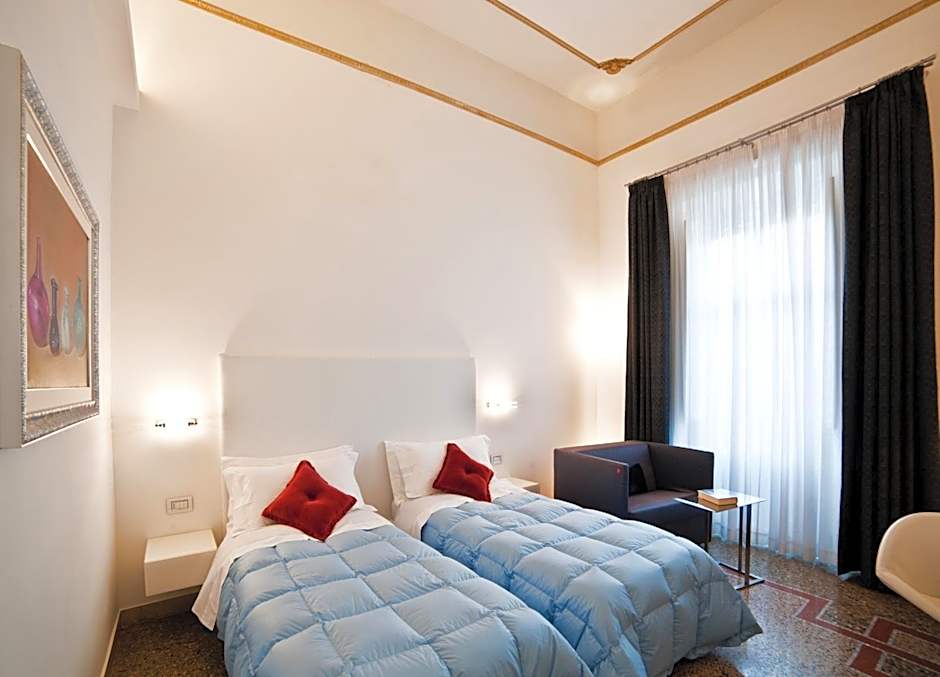 Town House Cavour