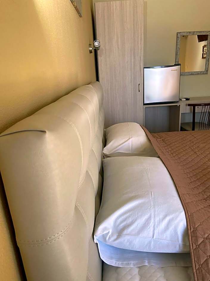 Samothraki Akrogiali Rooms