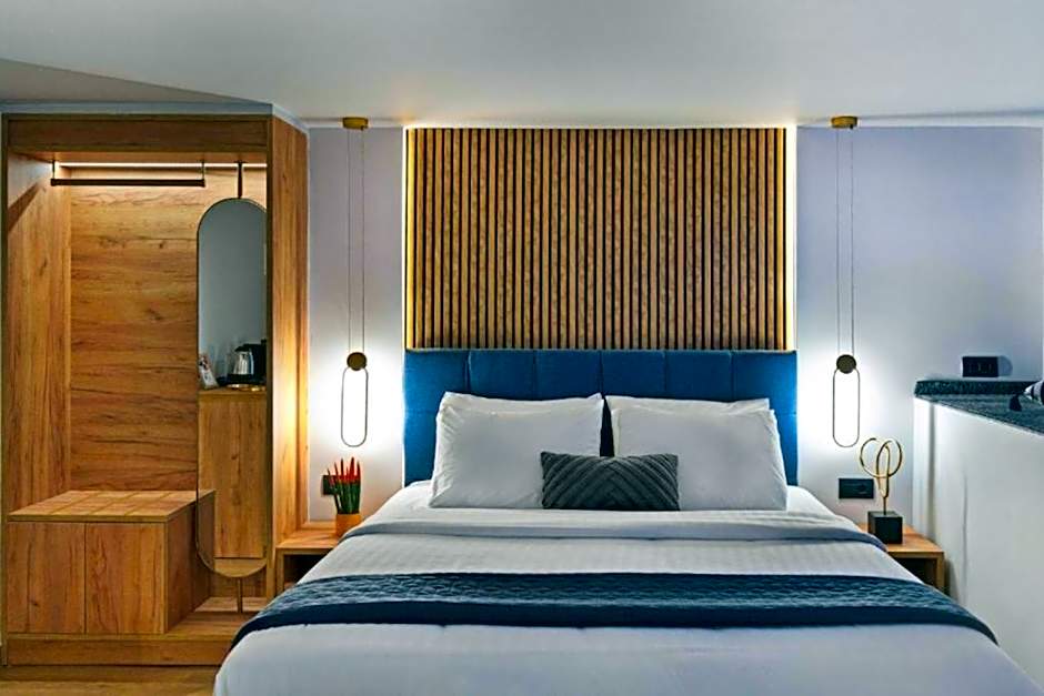 CITYLUXE Suites & Rooms