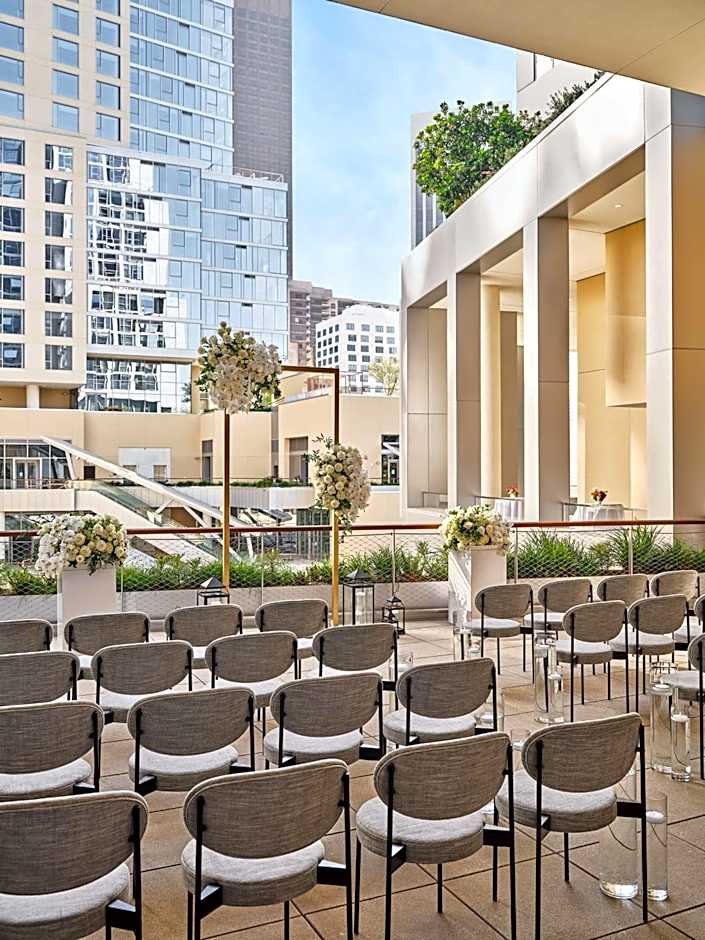 Conrad Los Angeles