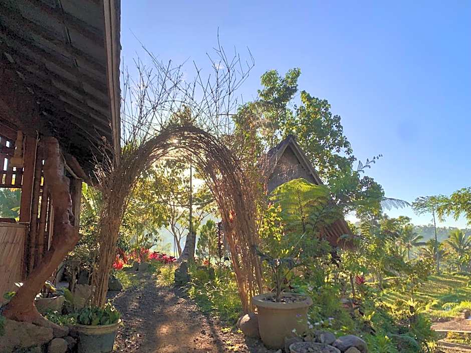 The Alam Bungalow & Restaurant