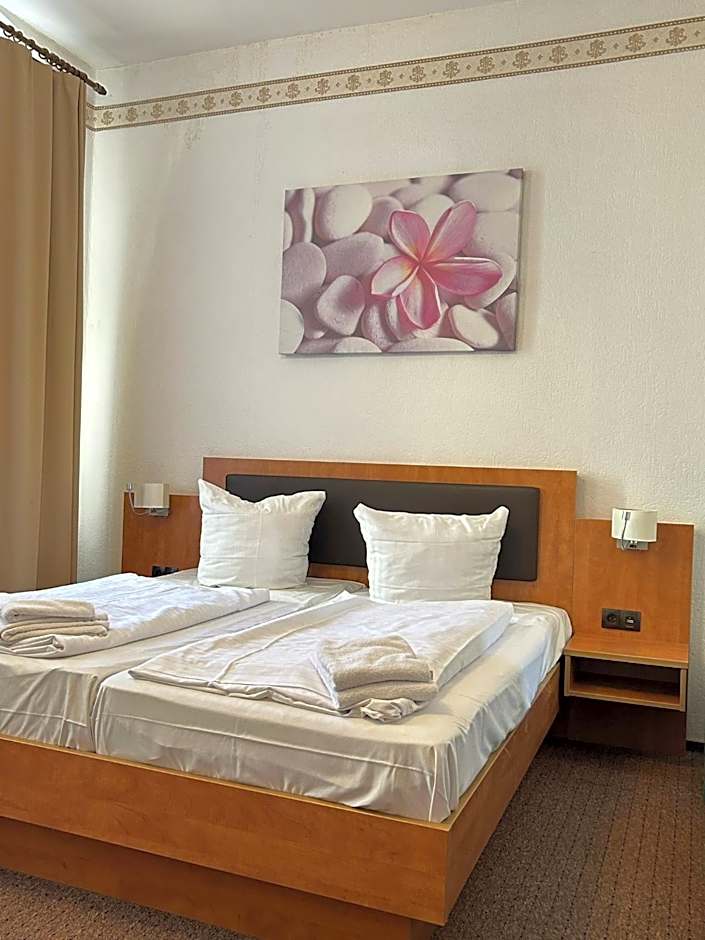 Hotel Adam