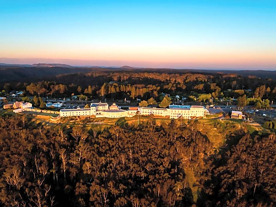 Hydro Majestic Blue Mountains