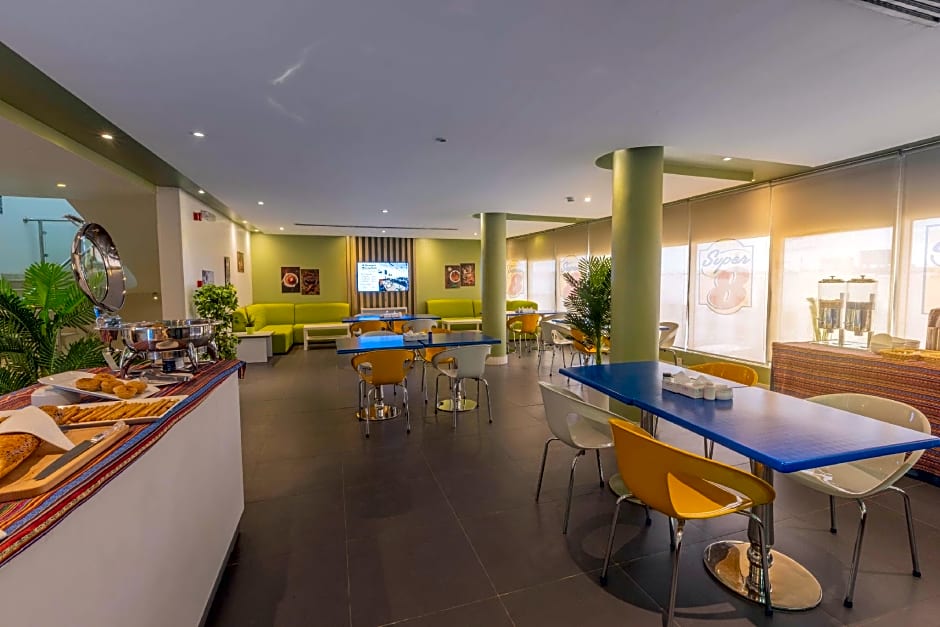Super 8 Al Riyadh – Riyadh, NY