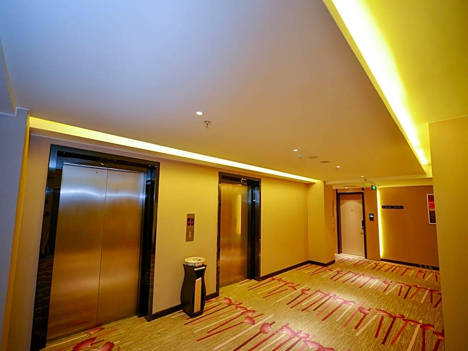 Lavande Hotel Beijing South Railway Station Muxiyuan Branch – Beijing
